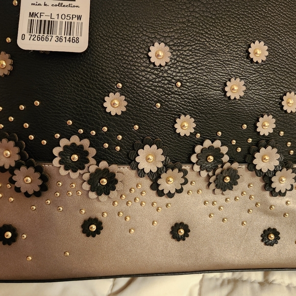 Mia K Petra Tote w/ wristlet  MFK Collection  Color-Pewter, with dustbag NWT - Picture 11 of 11